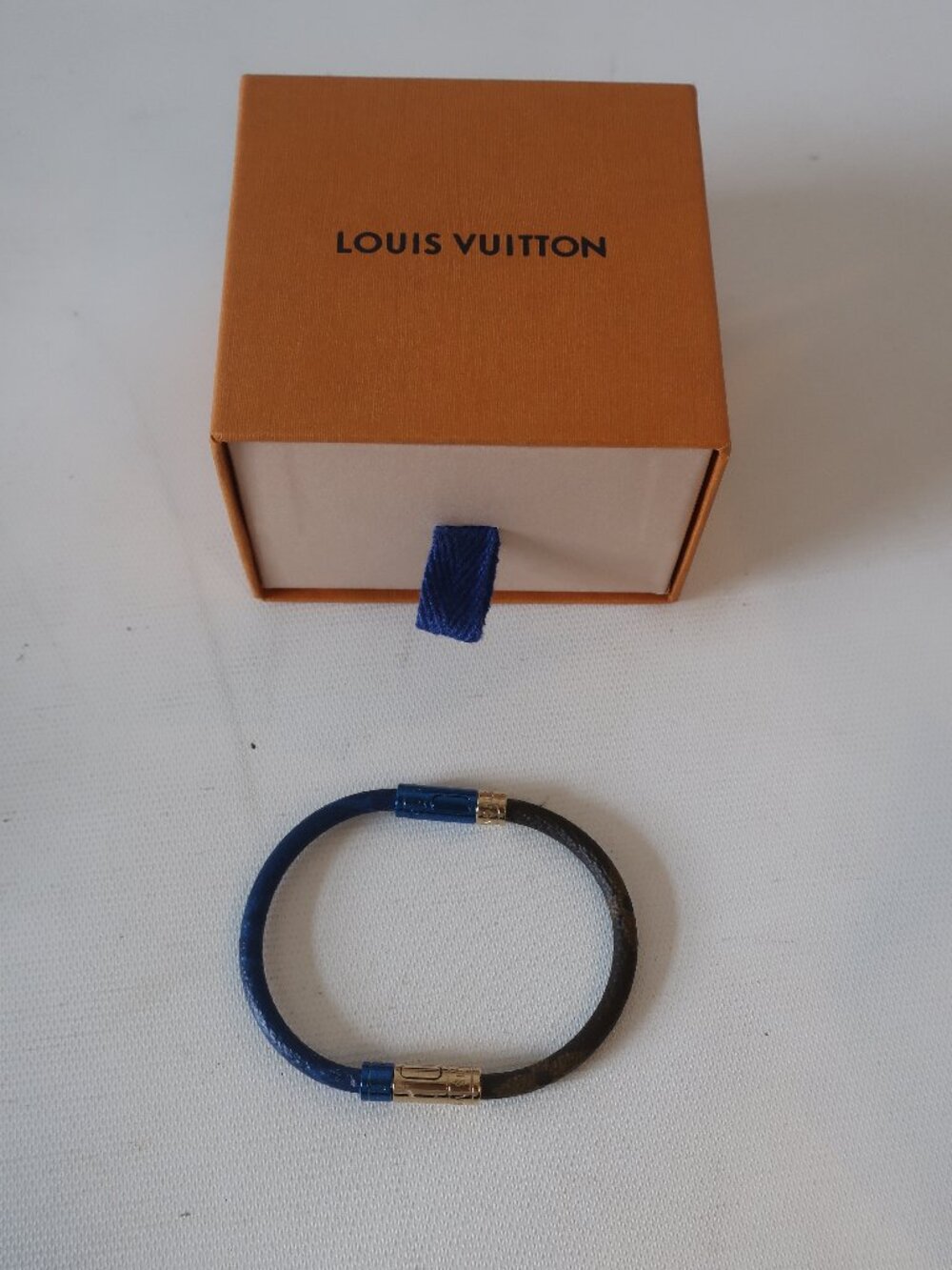 Authentic Mens Louis Vuitton Neo Split Monogram Blue Push Lock Brasle Bracelet